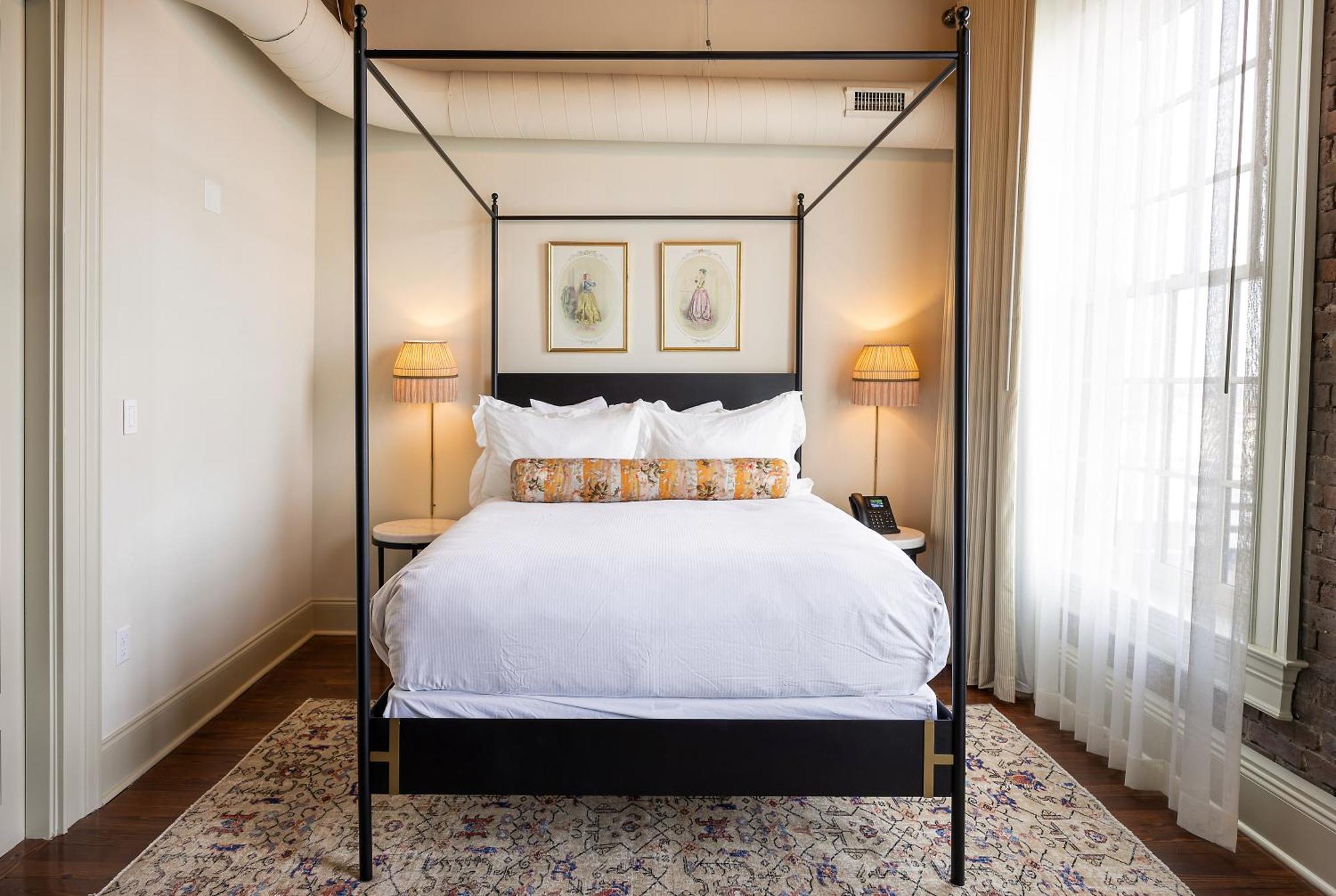 Hotel Cleo, Knoxville Downtown, A Tribute Portfolio Hotel Luaran gambar