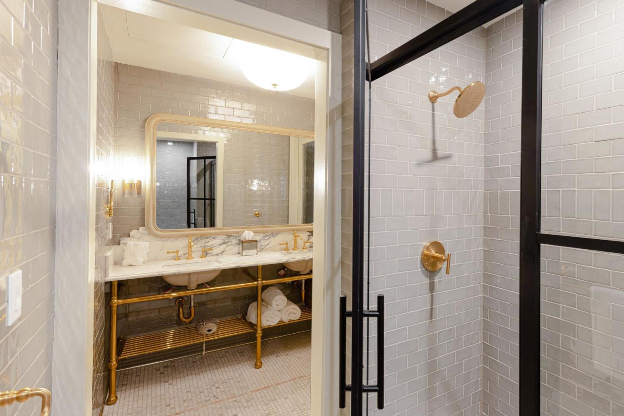 Hotel Cleo, Knoxville Downtown, A Tribute Portfolio Hotel Luaran gambar